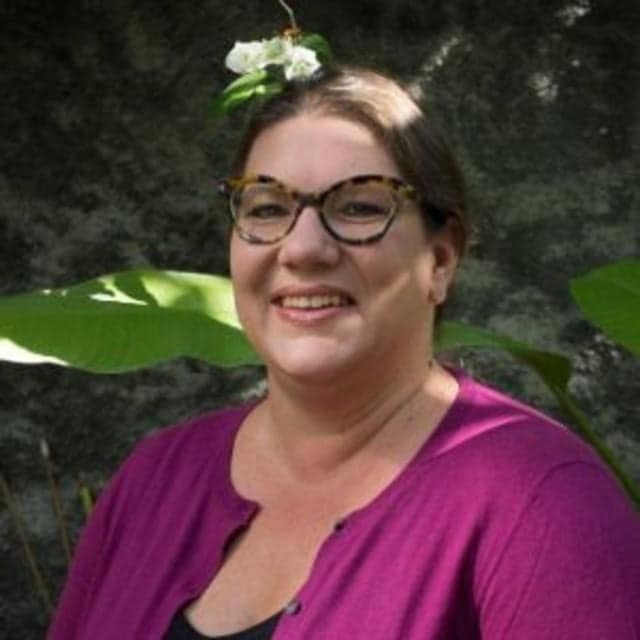 Julie Ahlrich