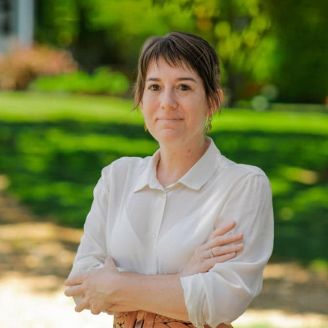 Dr. Tessa Cookson